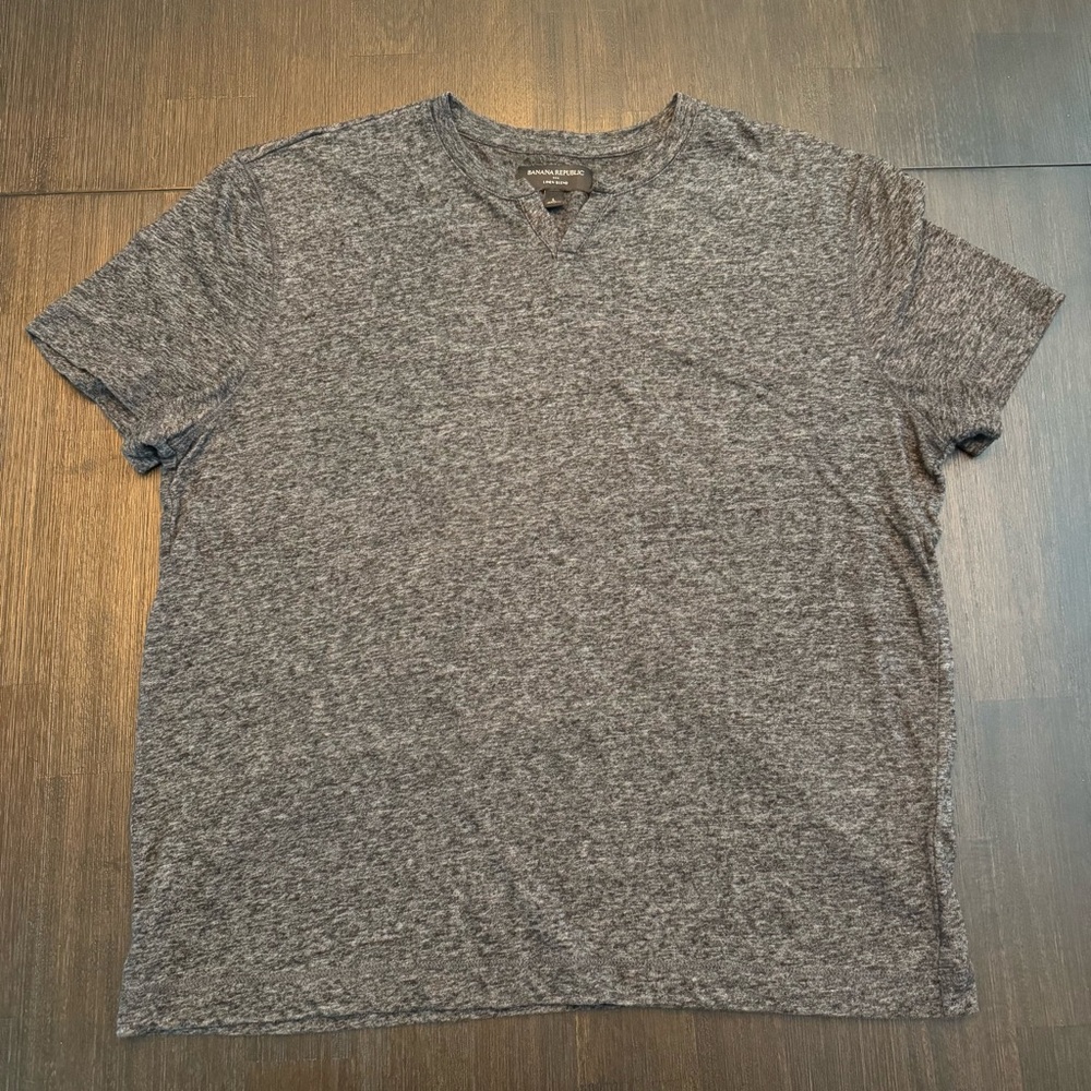 Banana Republic Gray Short Sleeve Tee